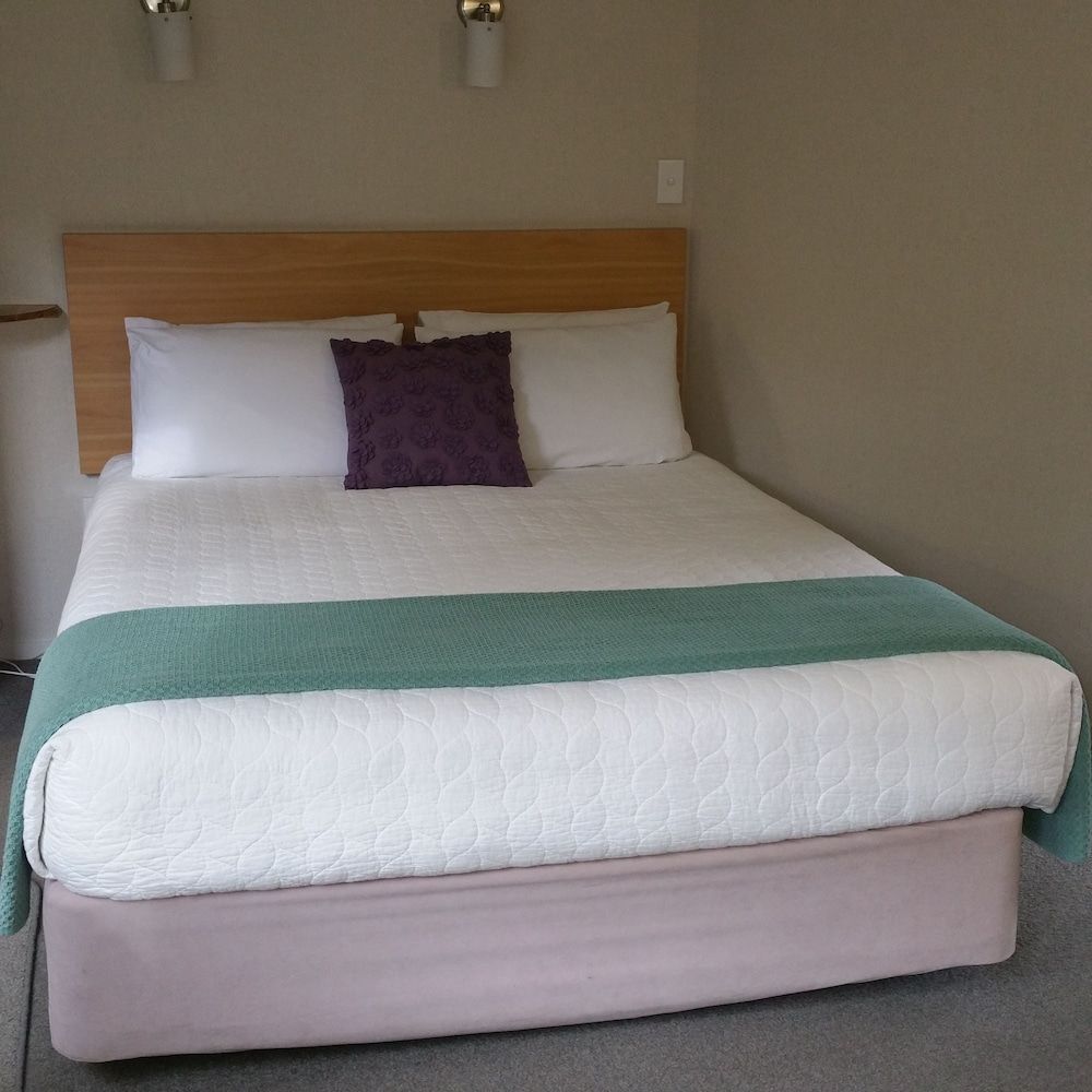 Cottage Mews Motel Lake End Apartment - Adults Only 8