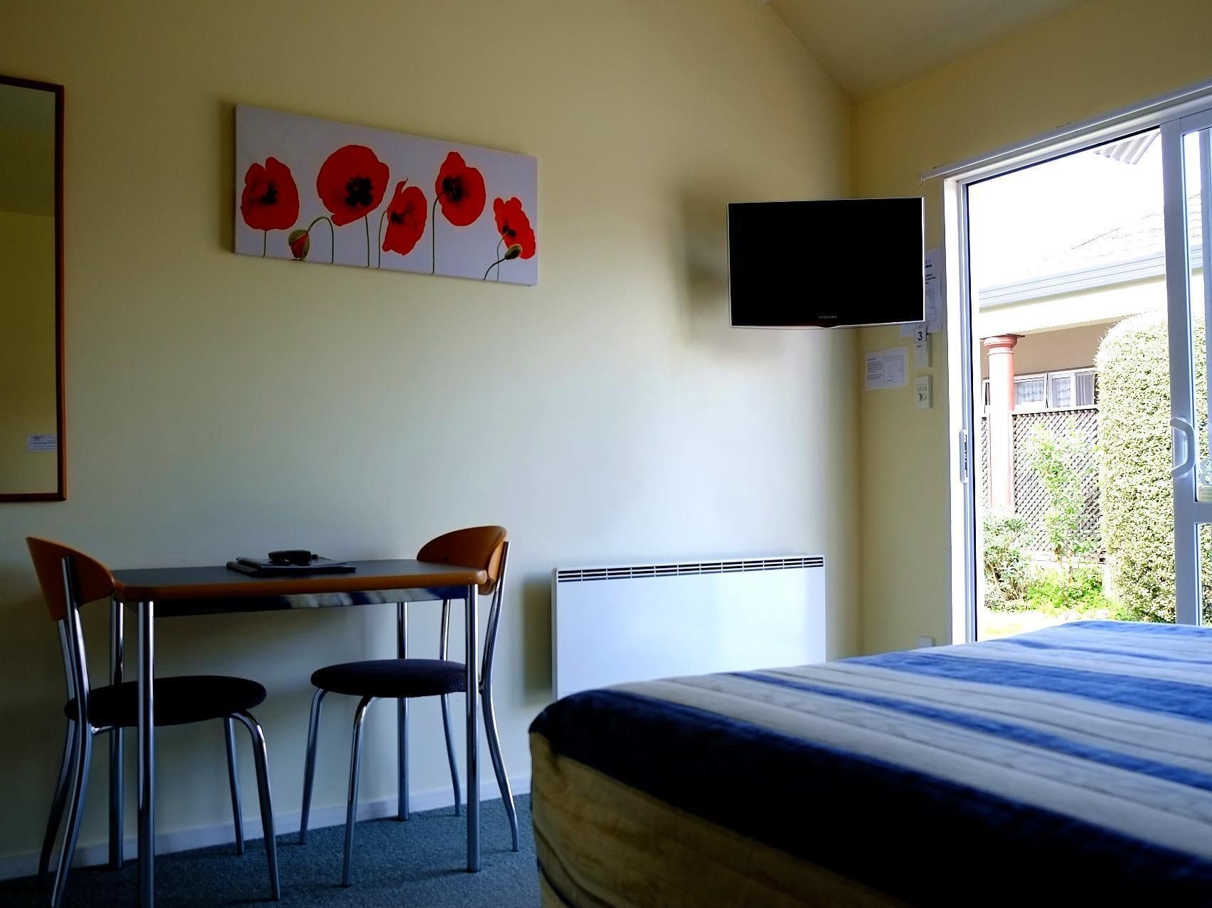 1 Bedroom Standard