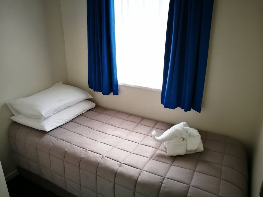 Standard Suite, 1 Bedroom, Non Smoking, Kitchenette
