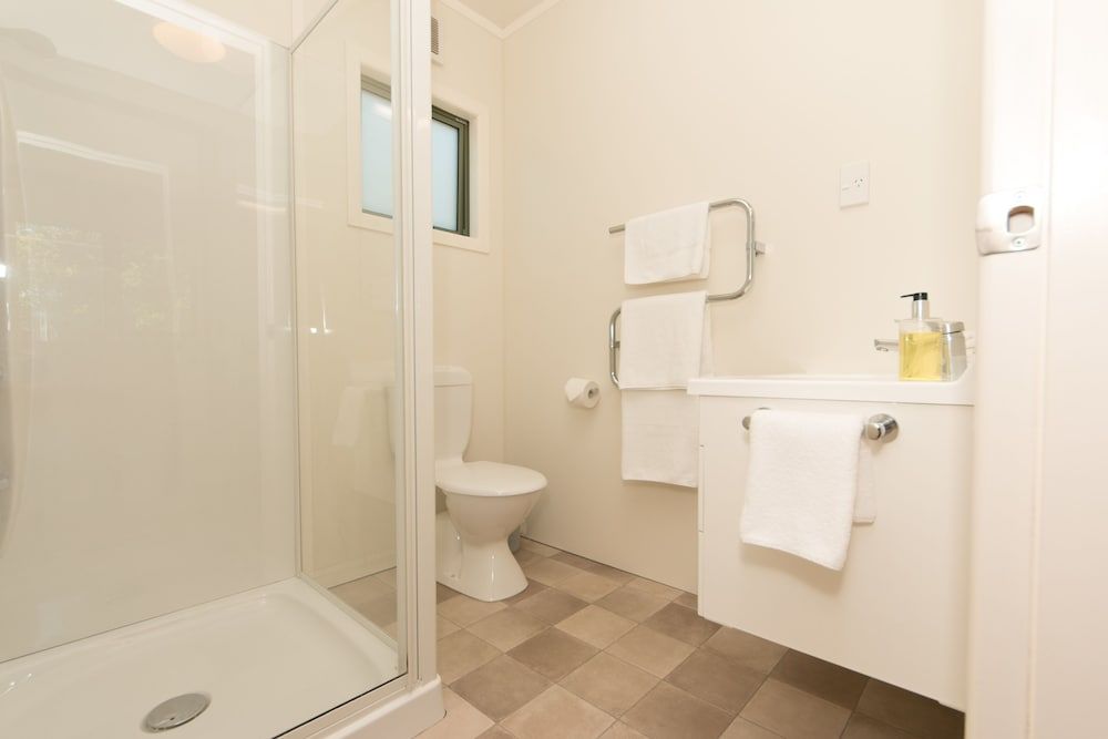 Martinborough TOP 10 Holiday Park Superior Studio 4