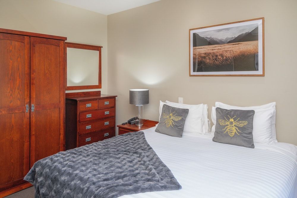 Harbour View 2 Bedroom Suite