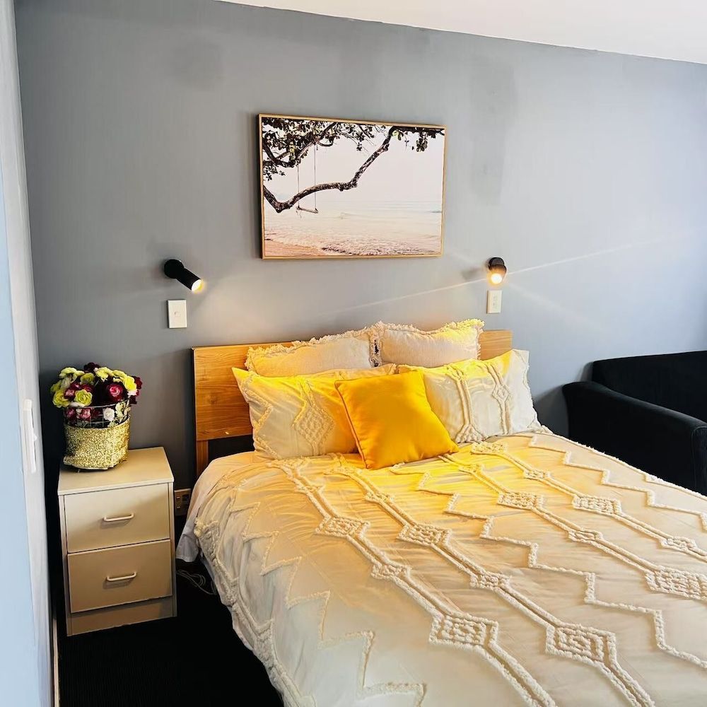 AAA Northlands Motel Standard Suite, 1 Bedroom, Kitchen