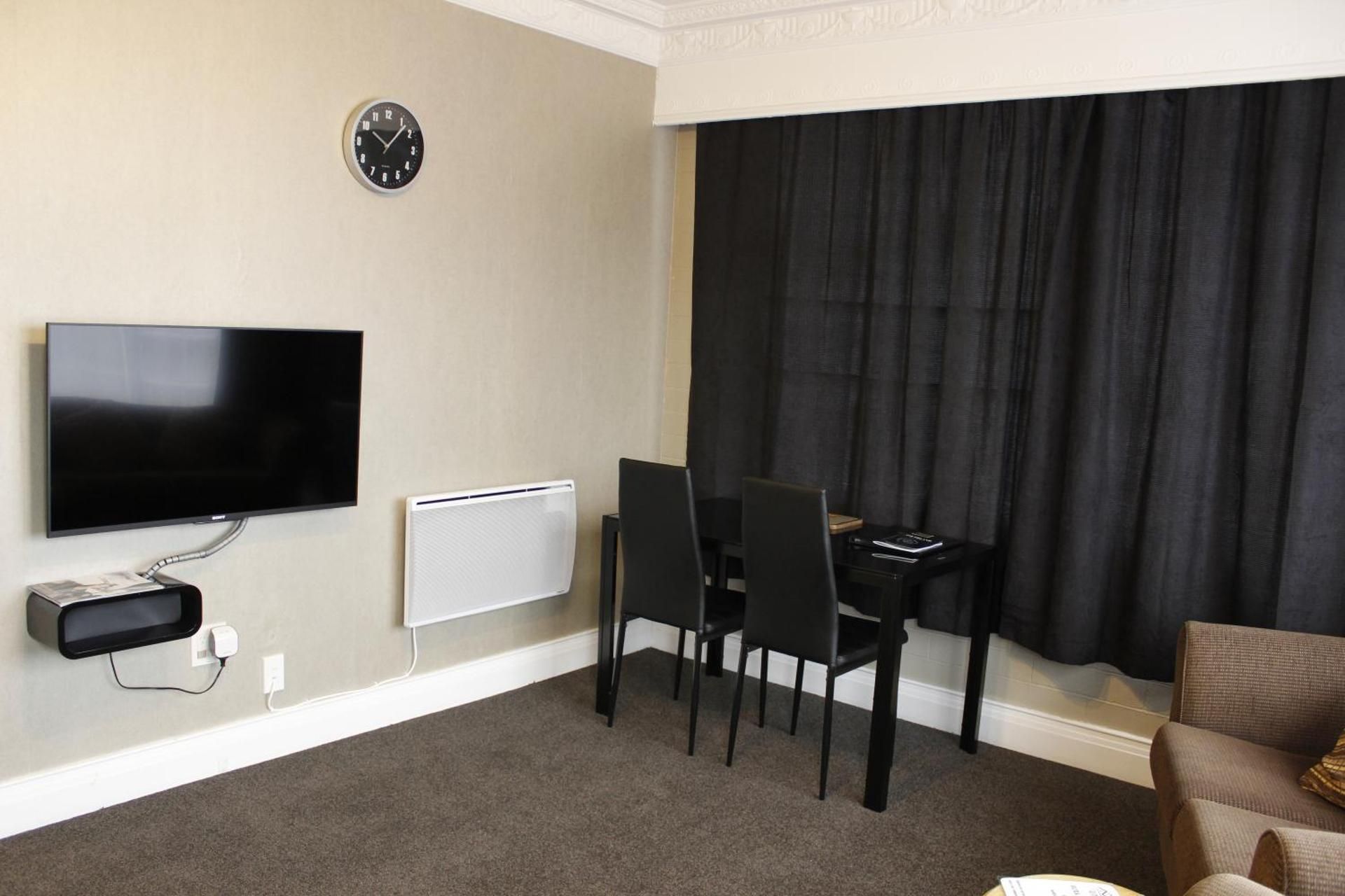 1 Bedroom Standard