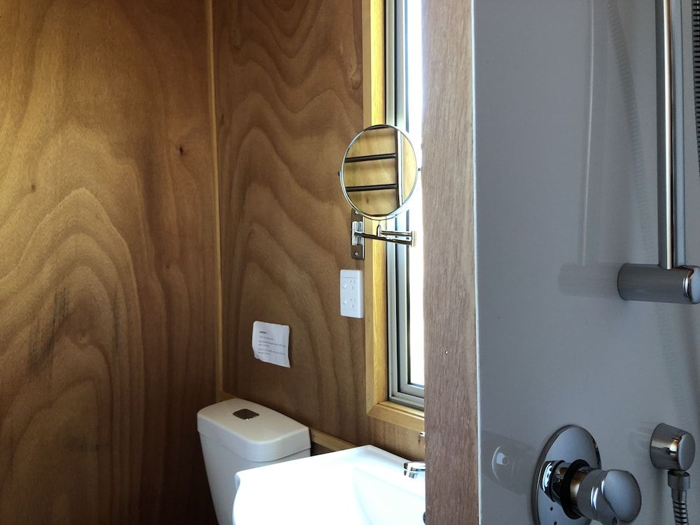 Mount Hobson Boutique Accommodation Cabin, Kitchenette, Mountain View 7