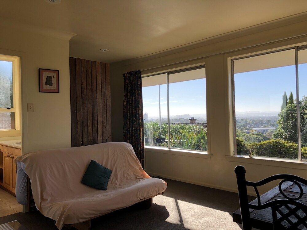 Mount Hobson Boutique Accommodation Panoramic Apartment, 1 Bedroom, Kitchenette, Mountain View 8