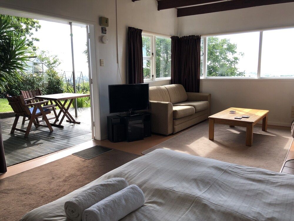 Mount Hobson Boutique Accommodation Panoramic Cottage, Kitchen, Mountain View 8