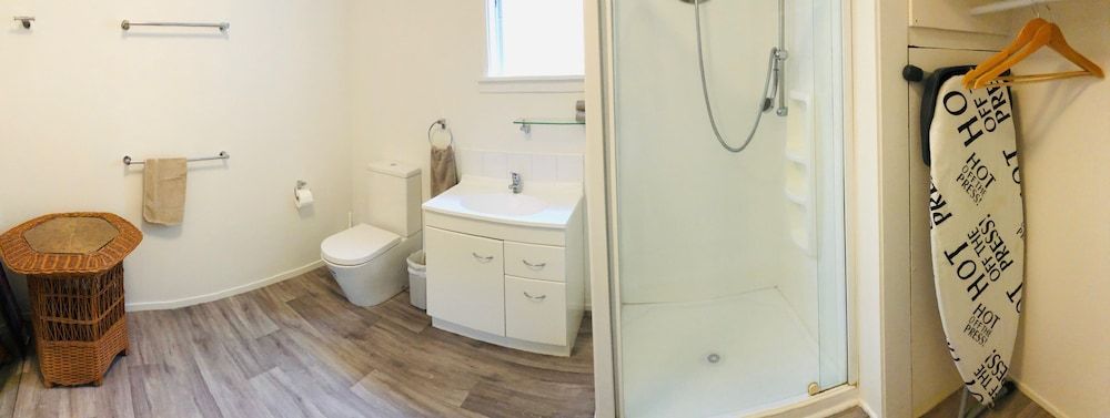 Waiheke Island Motel 2 Bedroom Homestead 6