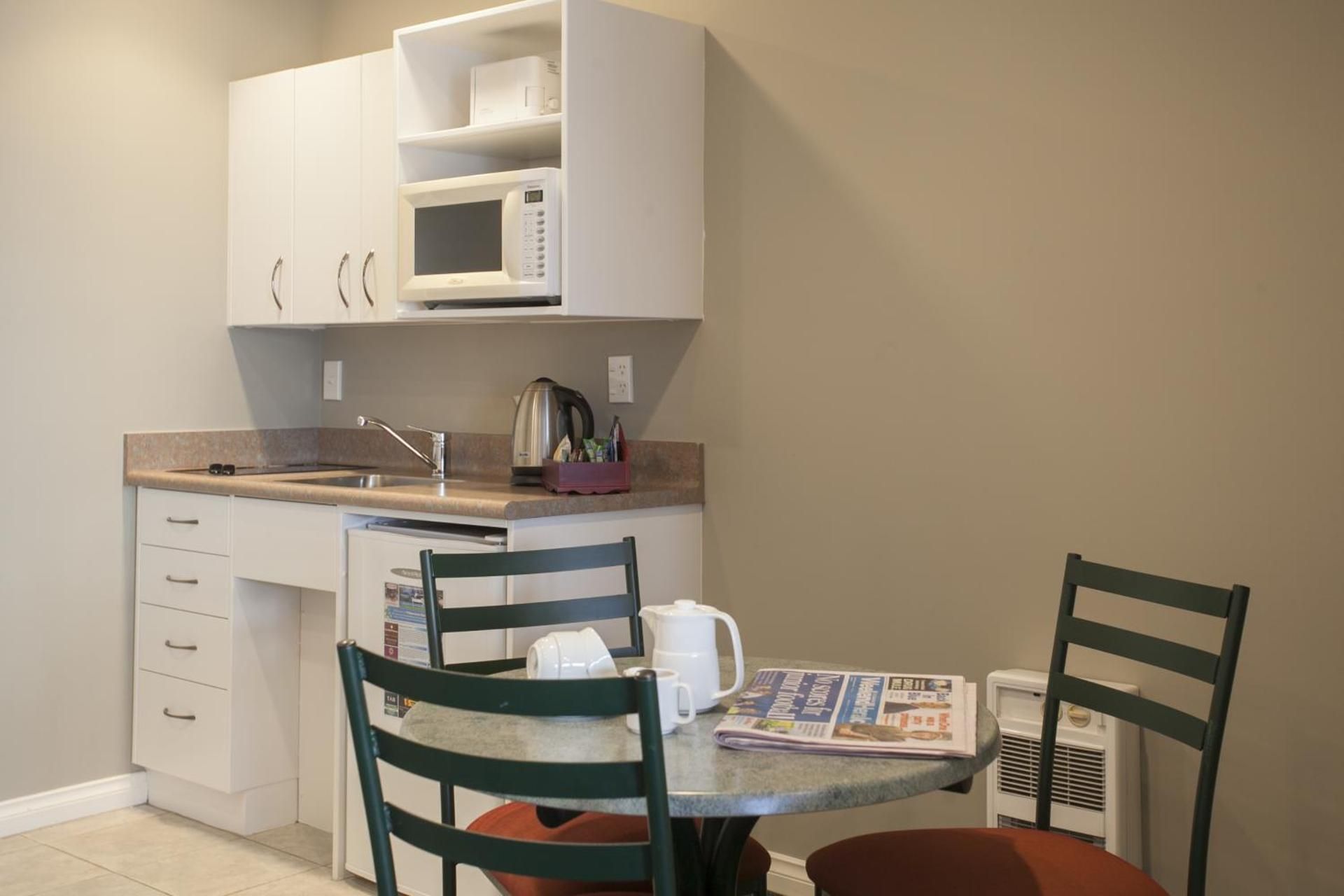 1 Bedroom Suites