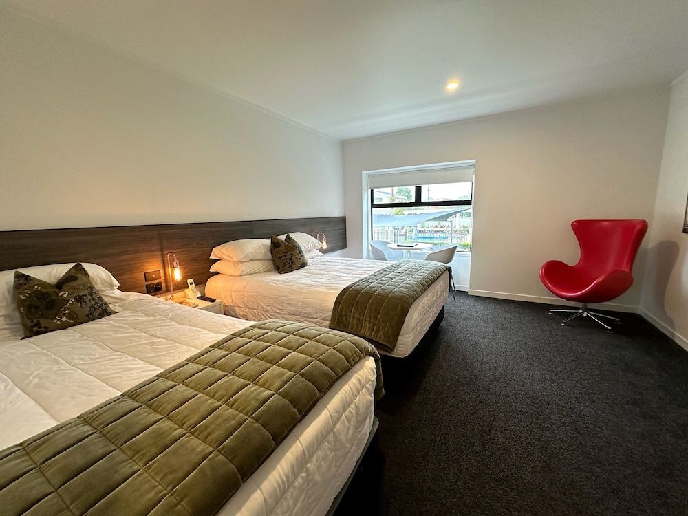 The Devon Hotel A Heritage Hotel Family Studio, Multiple Beds 2