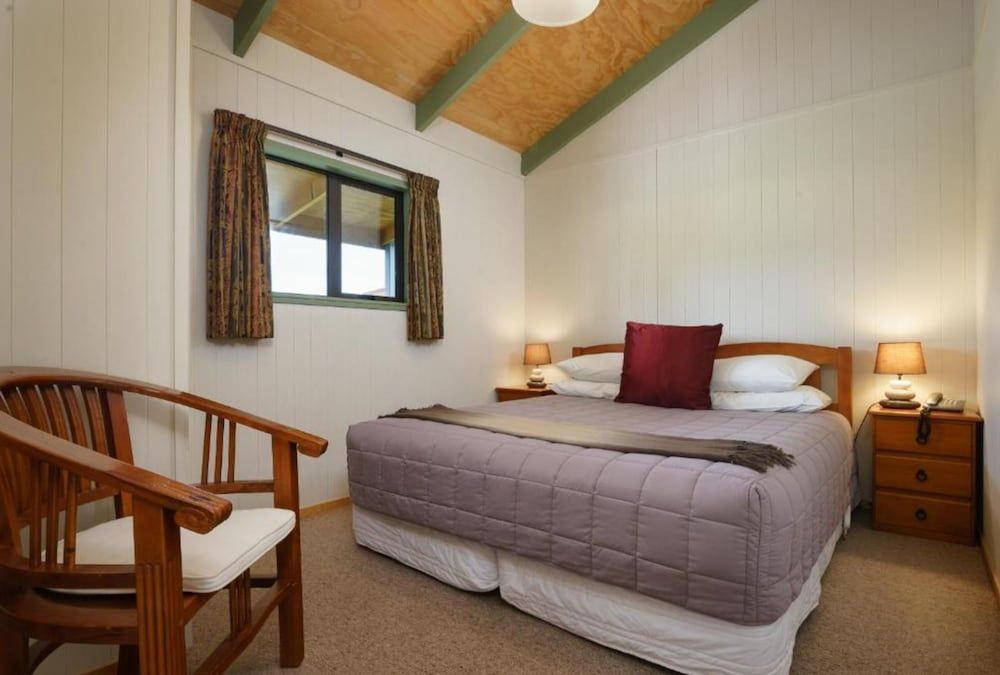 Cosy Cottage, King and Sofa Bed, 1 Bedroom, Mountain View, Balcony/Patio