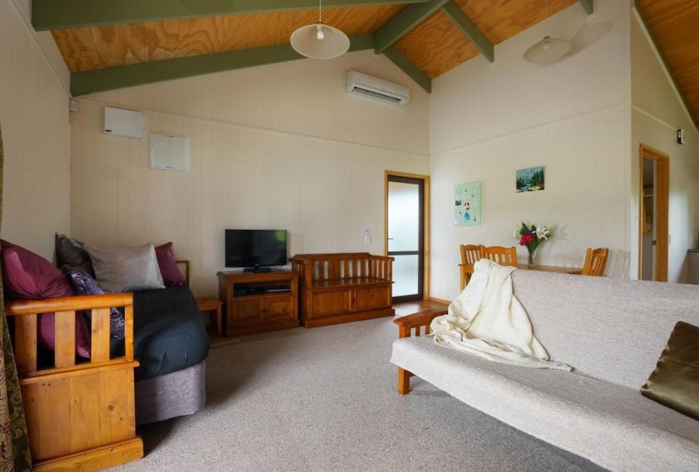 Family Cottage, 2 Bedroom, Mountain View, Balcony/Patio