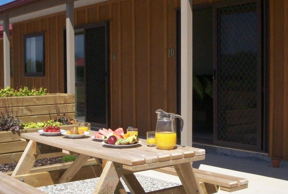 Garden Studio, SofaBed and Twin, Mountain View, Balcony/Patio