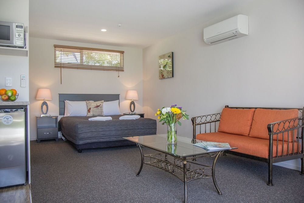 Greyfriars Motel Standard Studio, Non Smoking, Kitchenette (Queen studio) 7