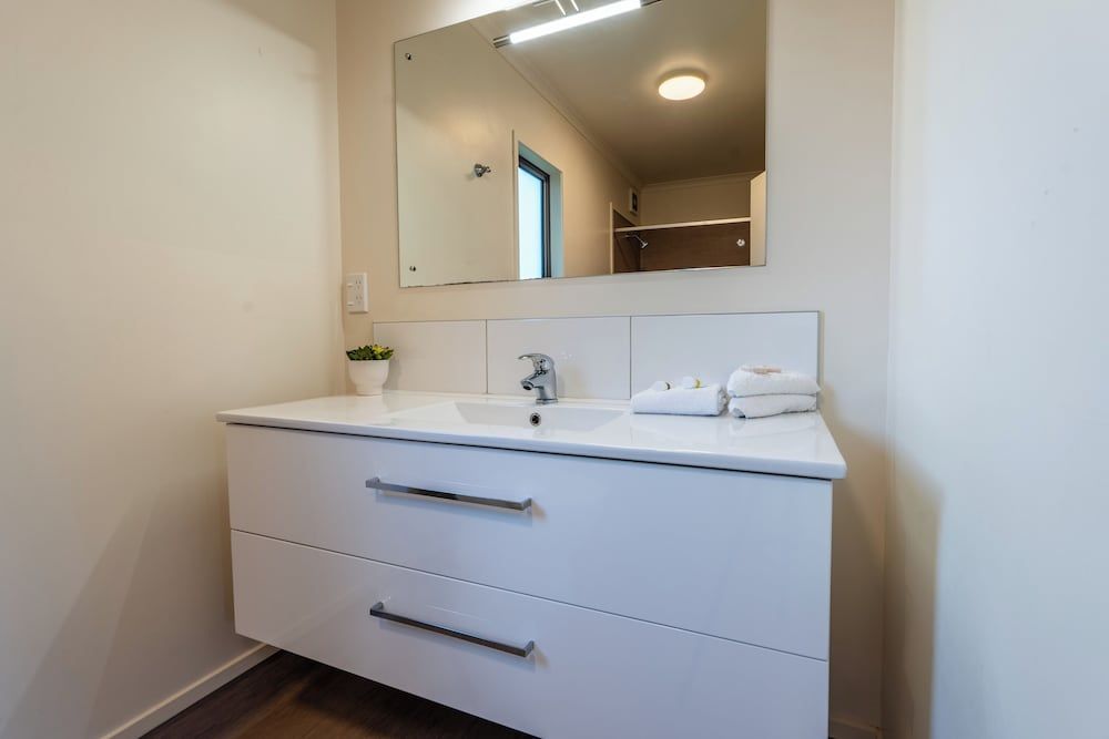 Tasman Holiday Parks – Coromandel Apartment, 2 Bedrooms 5