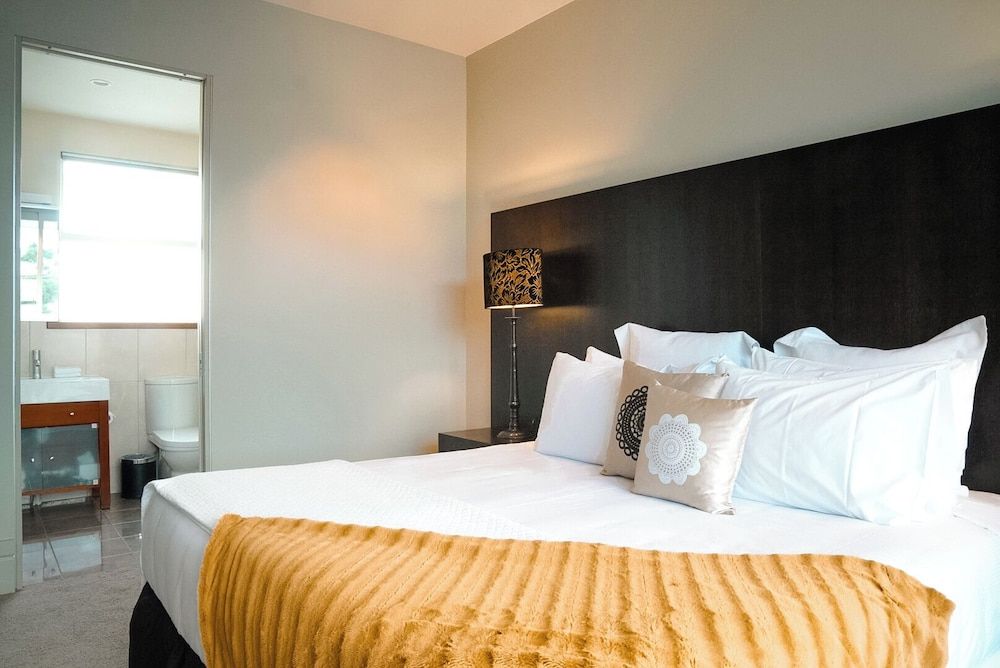 The Dome Boutique Apartments Deco Decant Penthouse 5