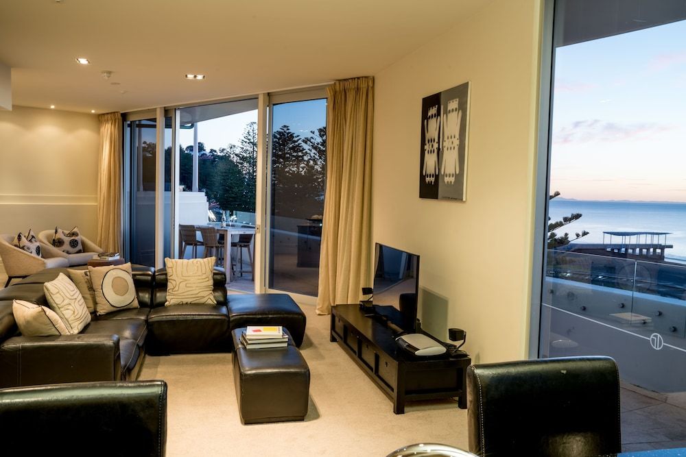 The Dome Boutique Apartments Cape View Penthouse 9