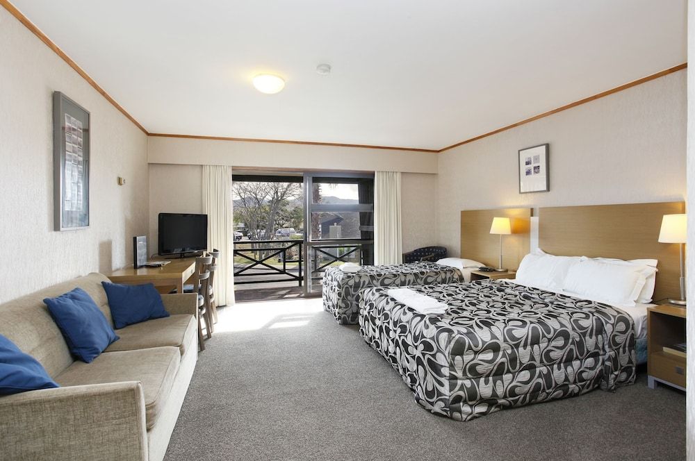 Walton Park Motor Lodge Basic Triple Room (First Floor)