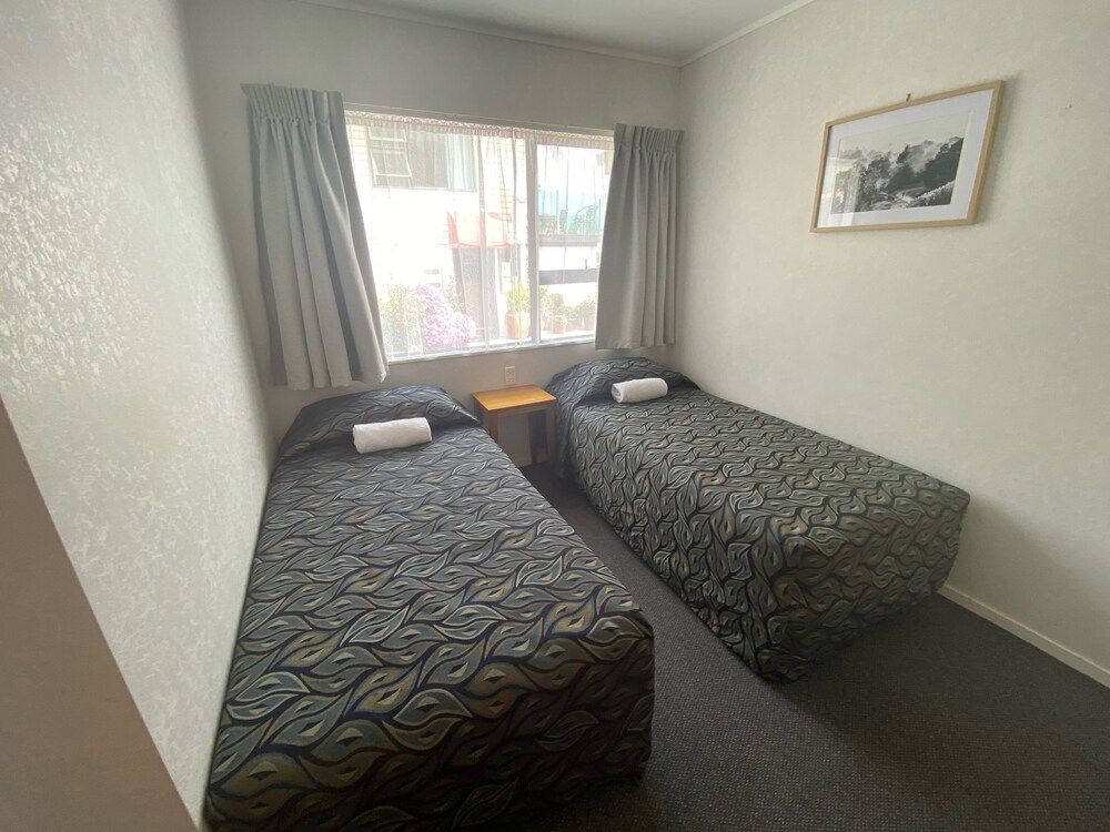 Opononi Lighthouse Motel Two Bedroom Family Unit 3