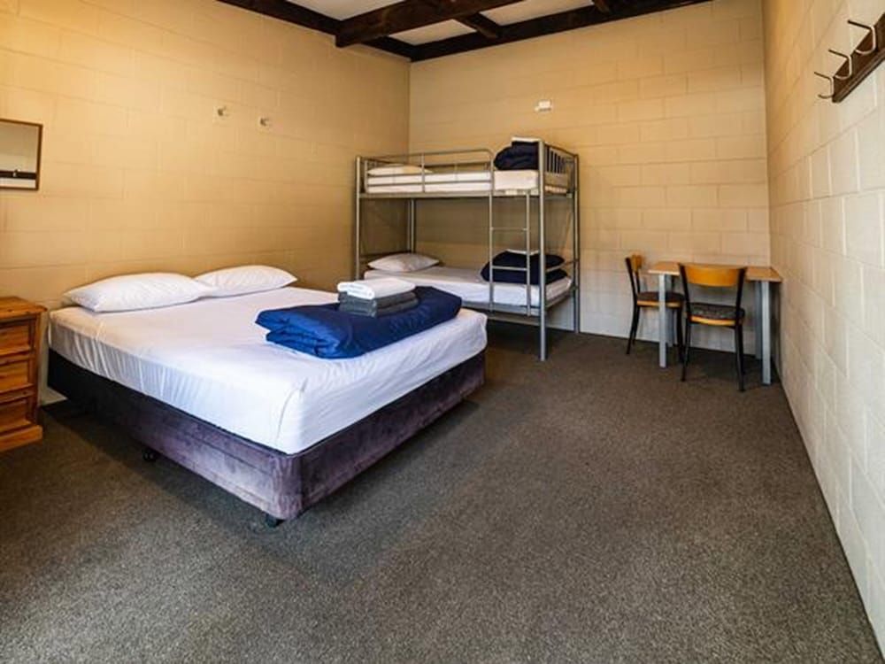 Standard Cabin, Shared Bathroom (Bedding Provided)