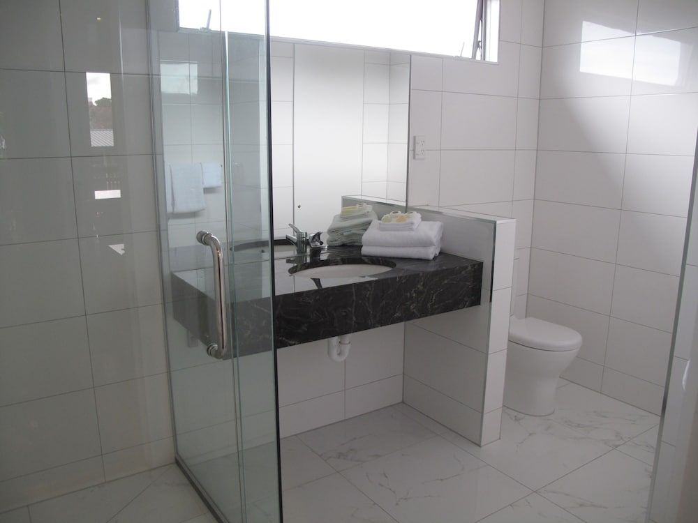 Auto Lodge Motor Inn Family Suite, 2 Bedrooms (family unit) 3