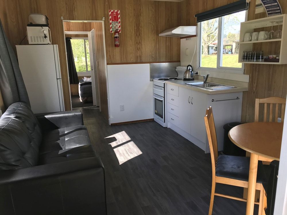 undefined Rotorua Thermal Holiday Park 2