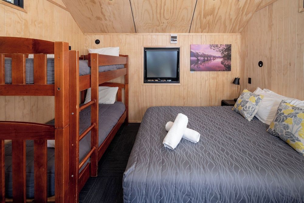 Standard Cabins