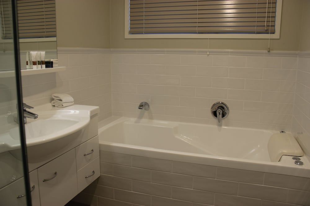 Tongariro Lodge Classic Villa, 3 Bedrooms 6