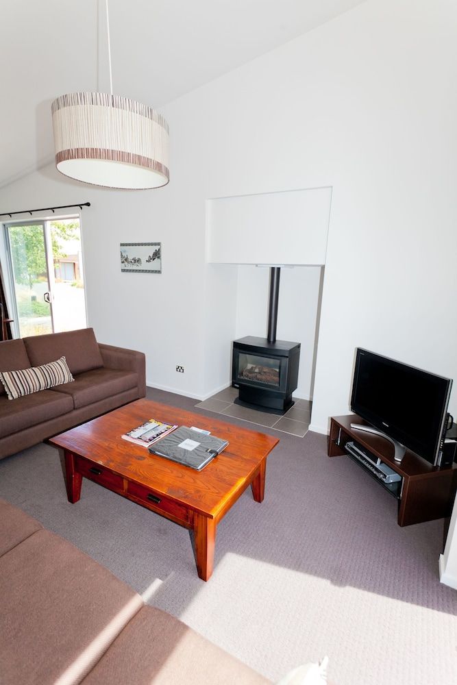 Ski Time Lodge Standard Apartment, 3 Bedrooms 6