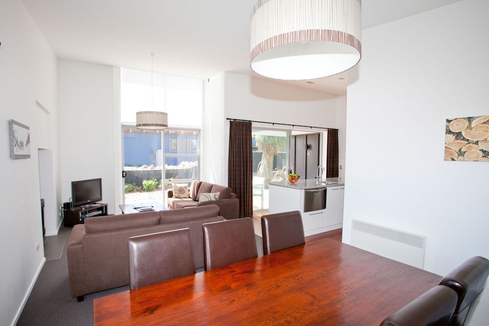 Ski Time Lodge Standard Apartment, 3 Bedrooms 5