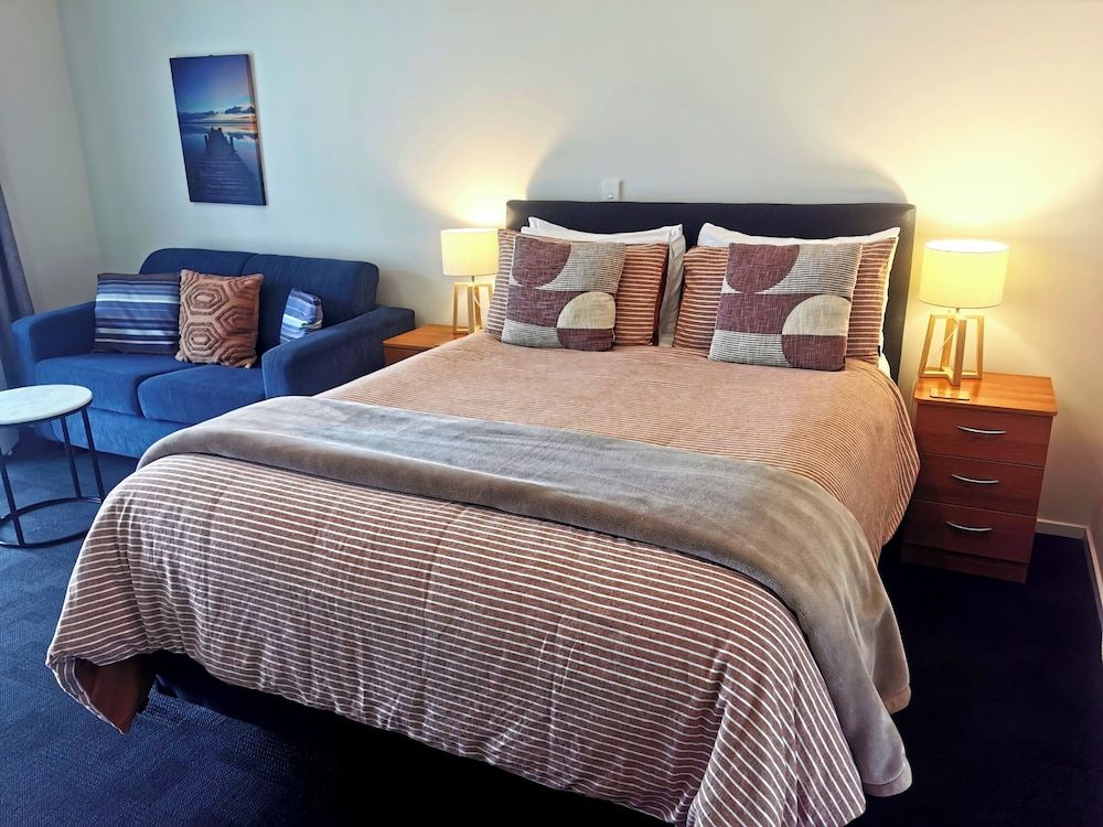 Standard Studio, Non Smoking, Kitchen (Studio Spa Bath Units)
