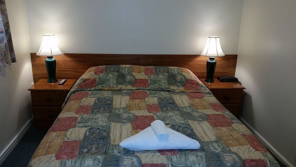 Sundowner Spanish Lady Motel Standard Apartment, 1 Bedroom 2