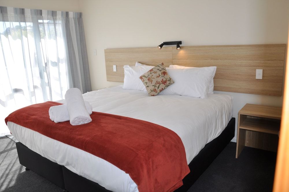 Balmoral Motel Two Bedroom 4