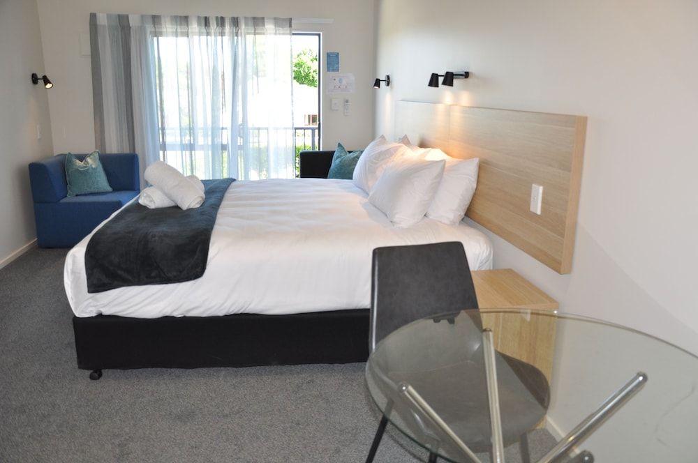 Balmoral Motel King Studio 2