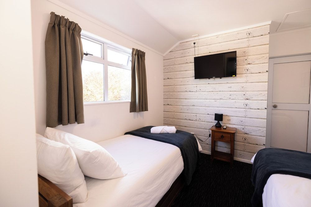 Twin Room - Ensuite