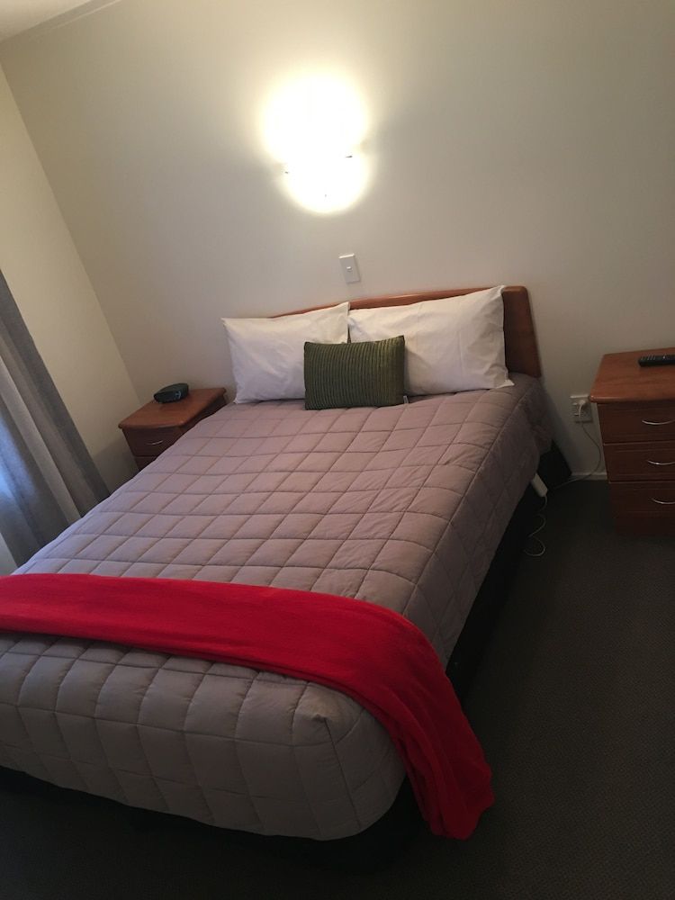 1 Bedroom Suite