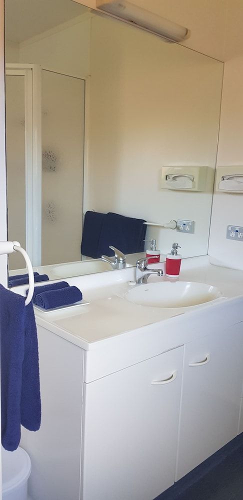 Accommodation Te Puna Two Bedroom Apartment 7