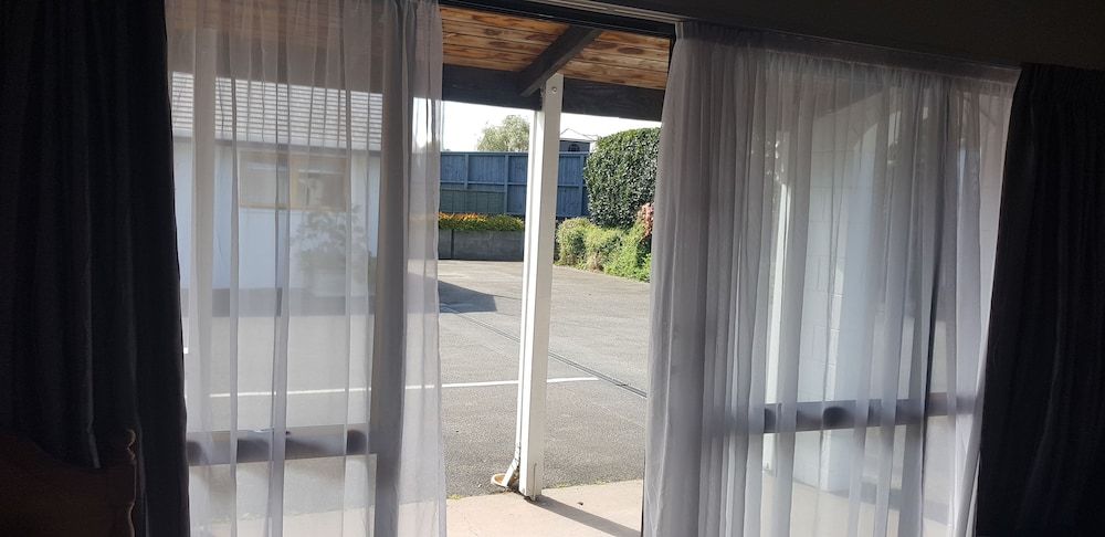Accommodation Te Puna Two Bedroom Apartment 6