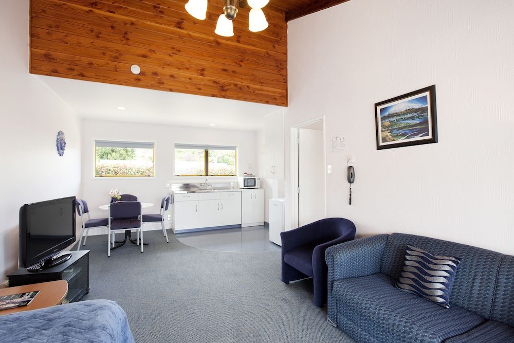 Accommodation Te Puna