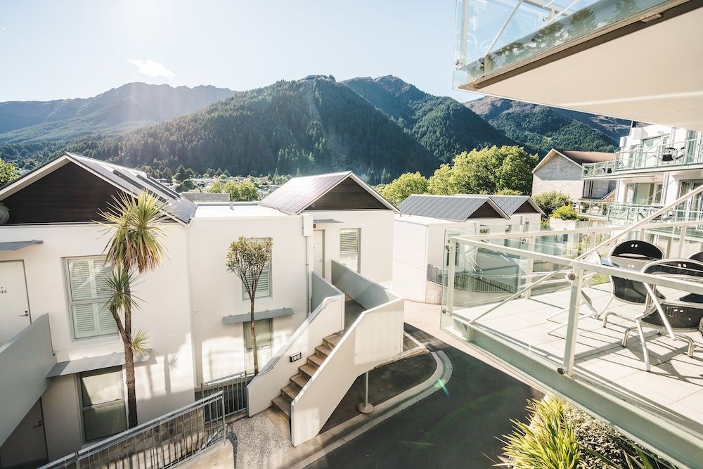 Blue Peaks Apartments Three Bedroom Apartment 15