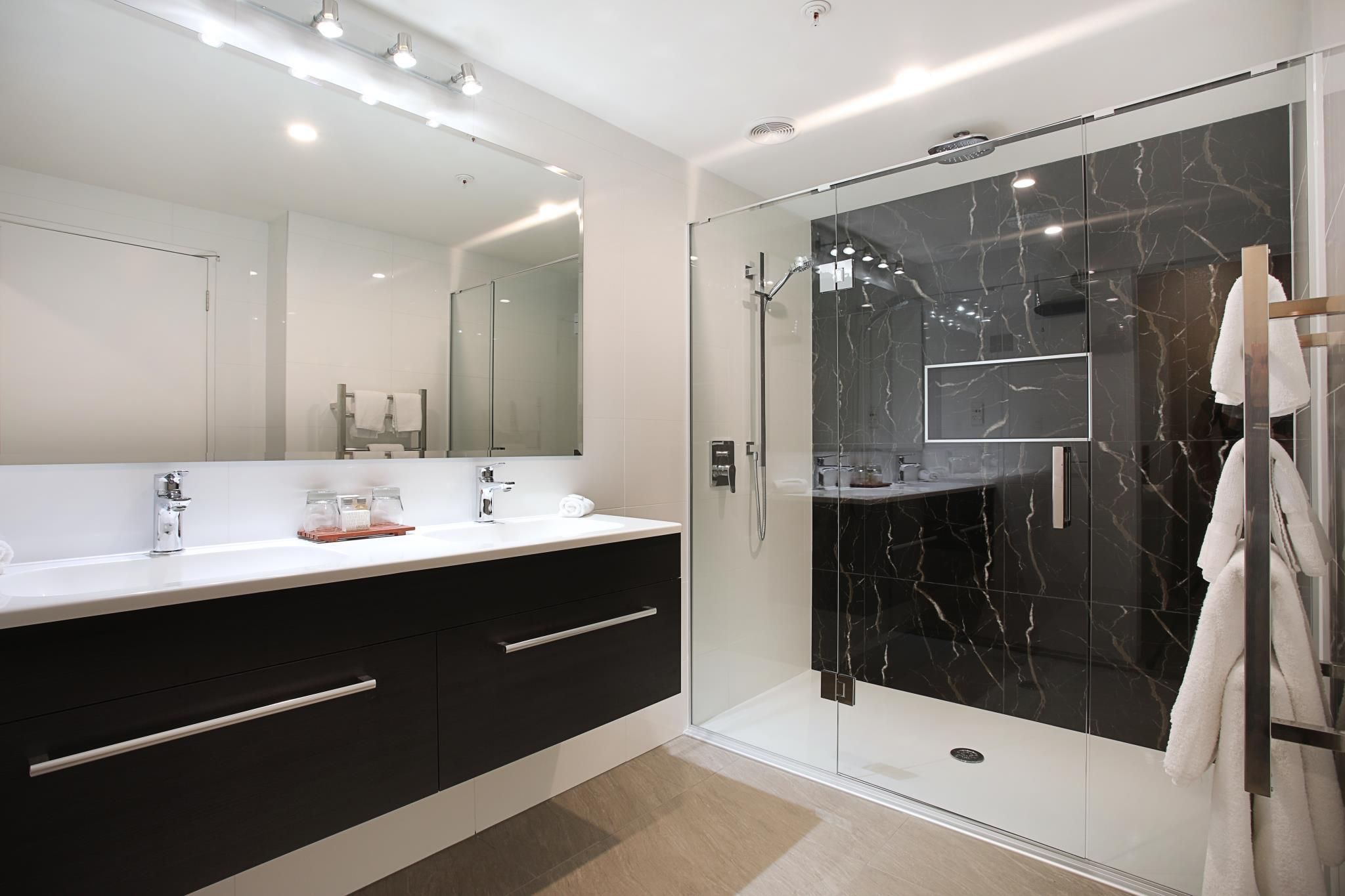 Superior 2 Queen Beds