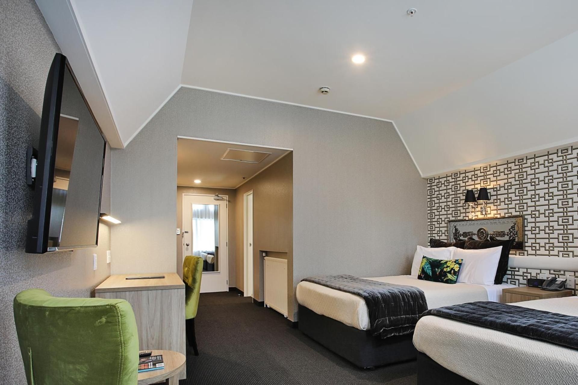 Superior 2 Queen Beds