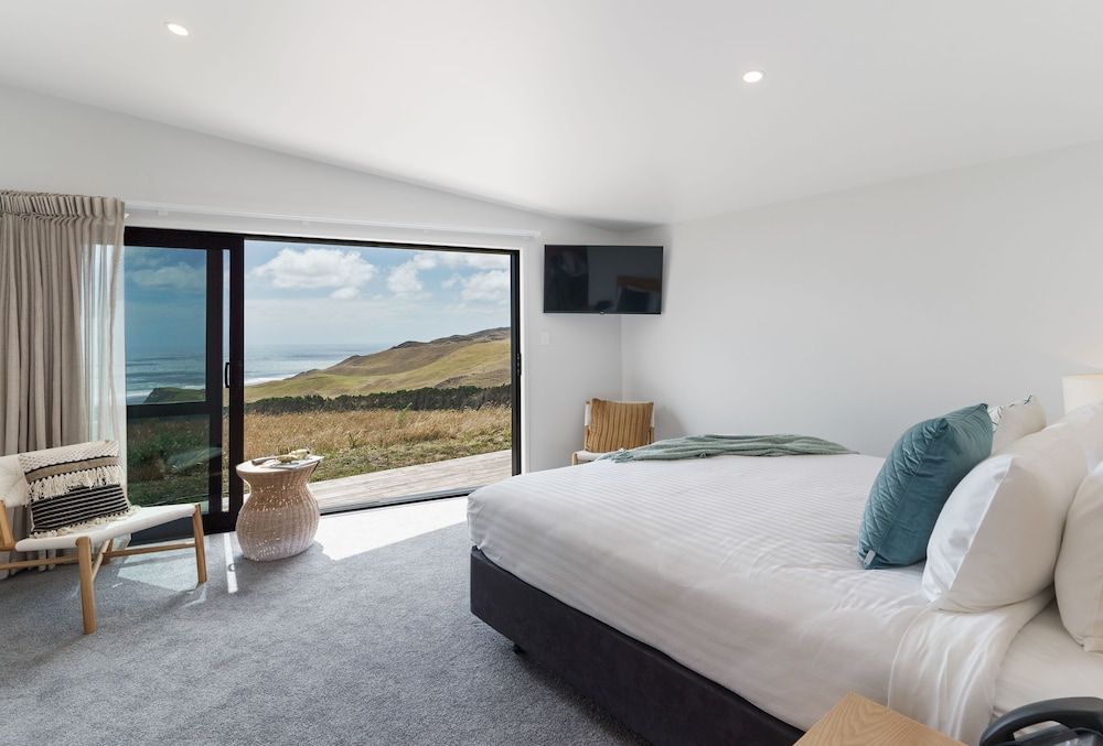 Castaways Resort Standard Room 2