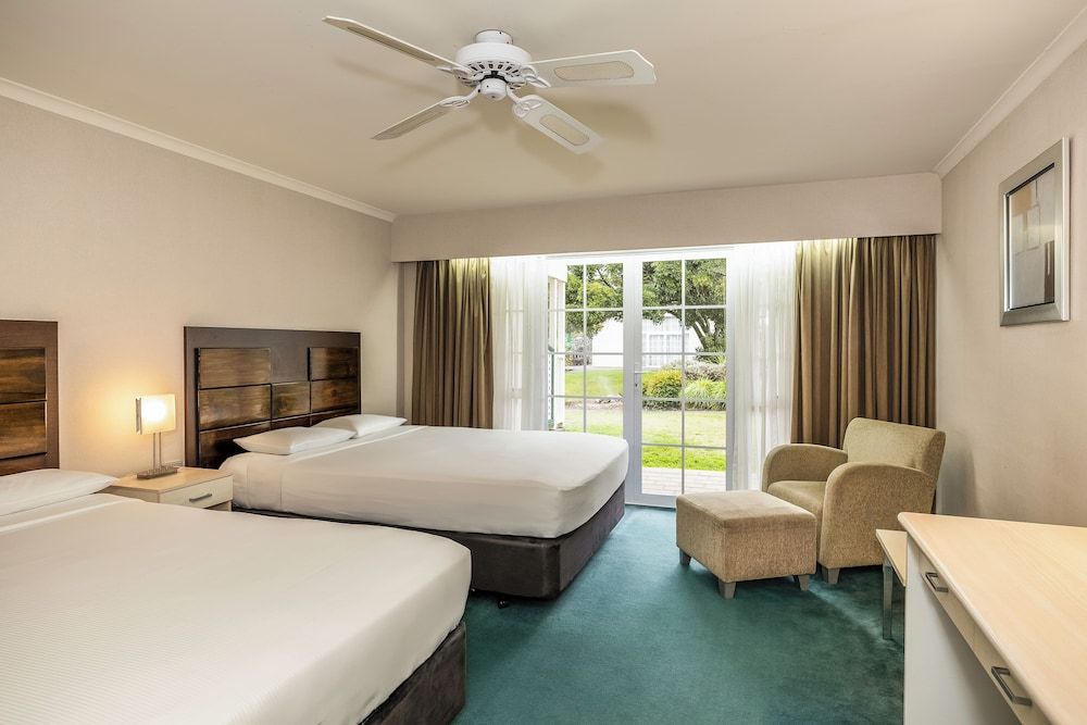 Wairakei Resort Taupo Standard Room, 2 Double Beds (Huka)