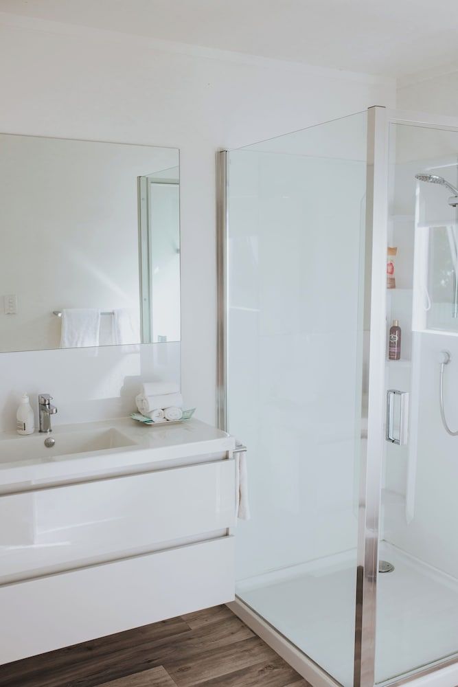 Peninsula Motel Standard Suite, 2 Bedrooms, Non Smoking, Kitchen (Unit) 3