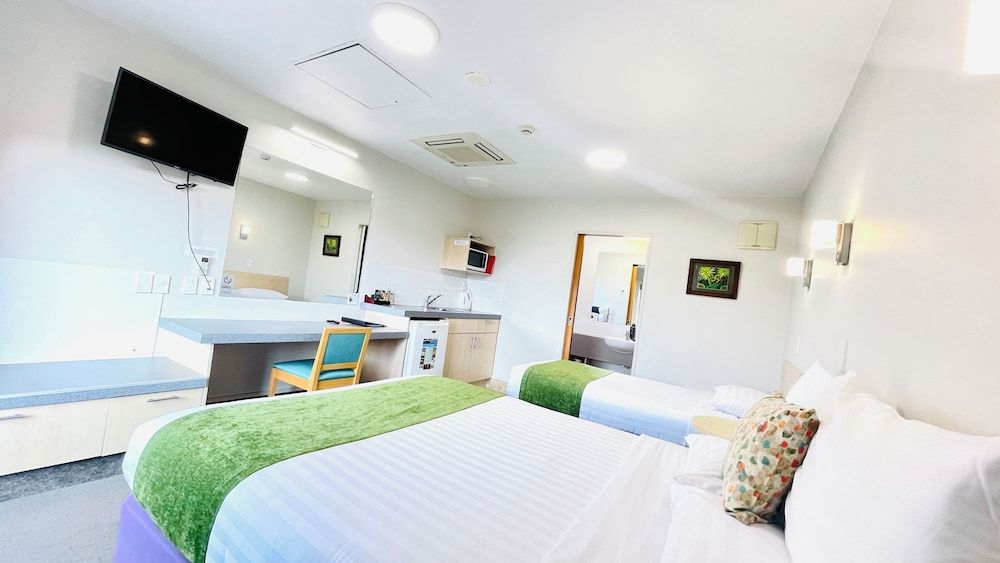 Bella Vista Motel Whangarei Executive Triple Room