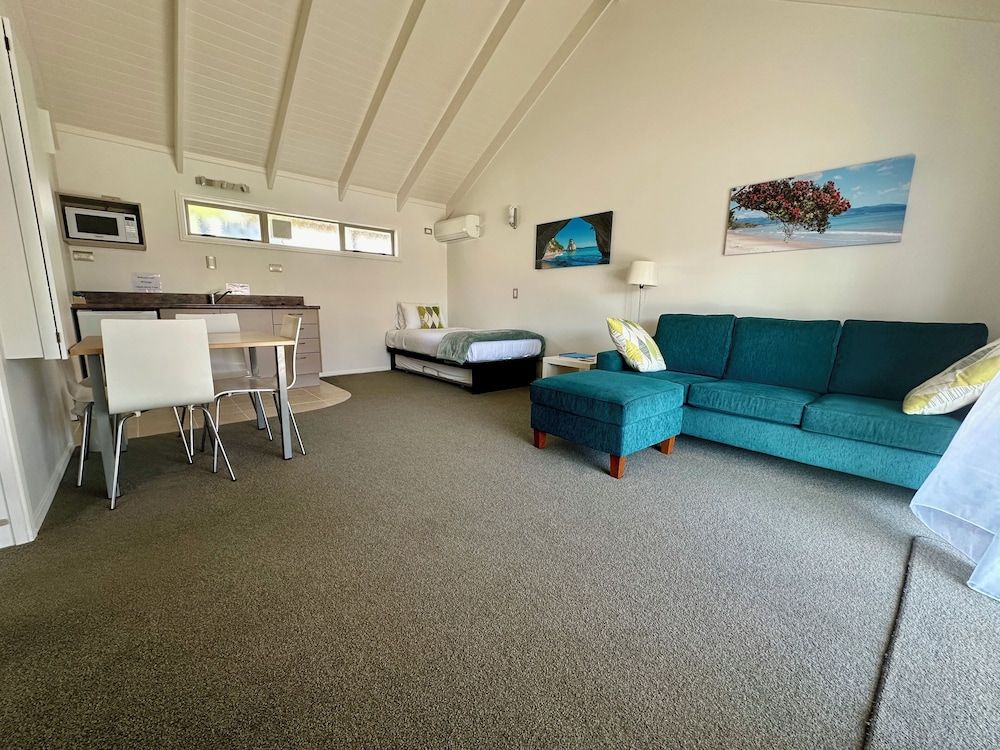 The Olive Motel Premium Suite, 1 Bedroom 5