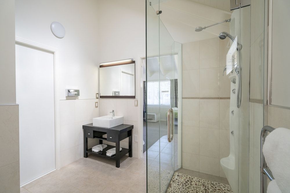 The Olive Motel Premium Suite, 1 Bedroom 11