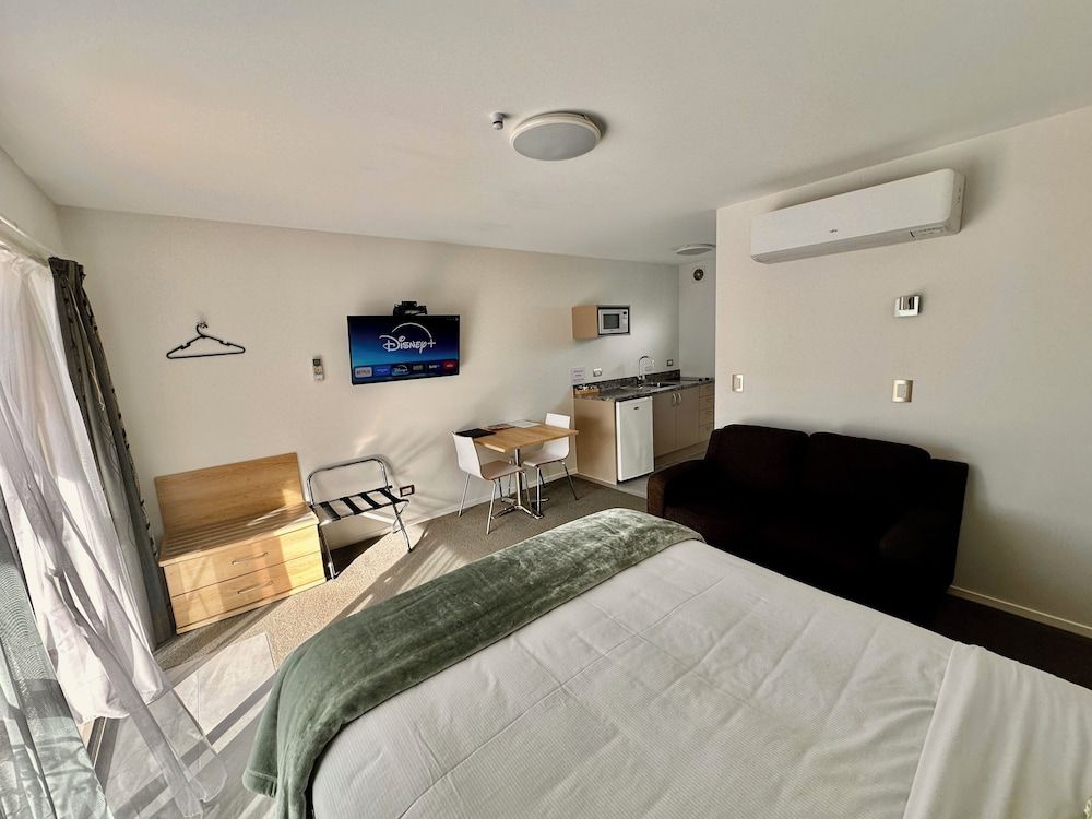 The Olive Motel Premium Studio 4