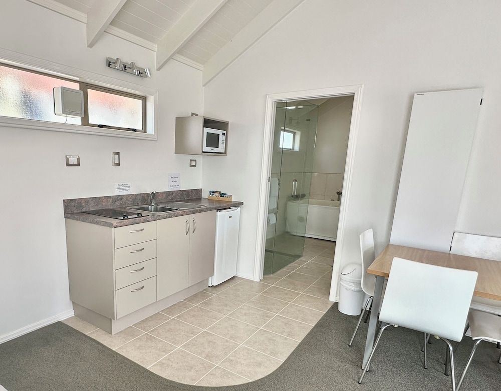 The Olive Motel Premium Suite, 1 Bedroom 16