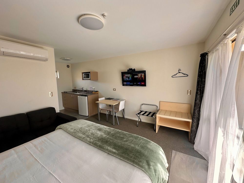 The Olive Motel Premium Studio 3